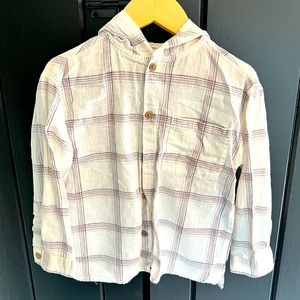 Boys lightweight hooded button down shirt- like new condition